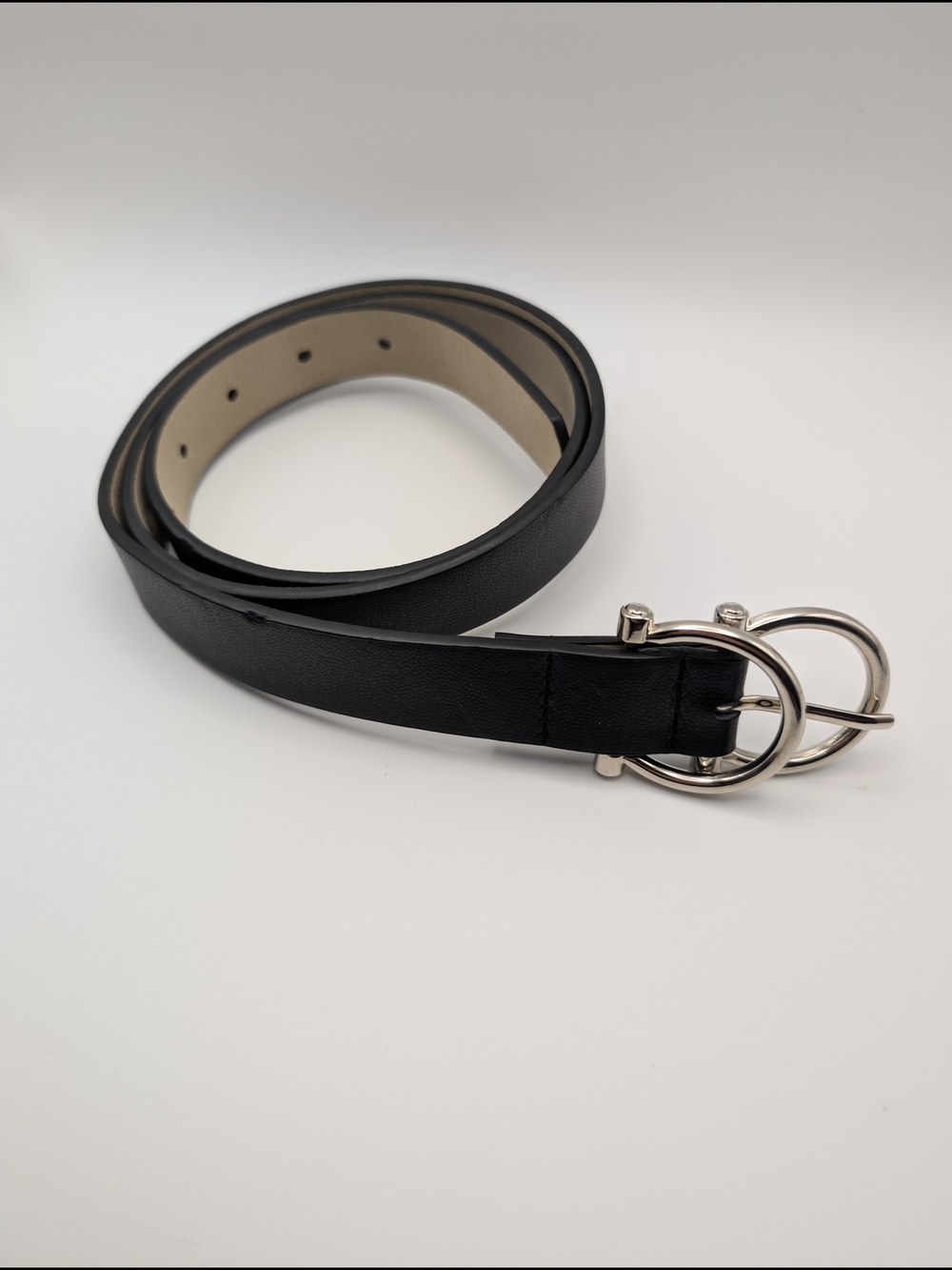 black thin belt double ring silver-tone buckle Woman's Size Medium